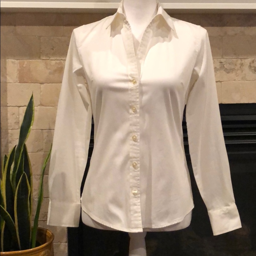 Banana Republic Fitted Button Down Collared Shirt. - image 1